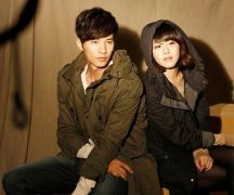 掩饰眼缺陷斗鸡妆容资讯-和讯赛艇-手机和台州张女星图片